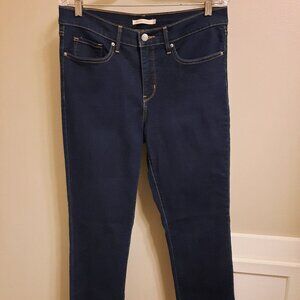 Levi's 314 Shaping Straight Jeans